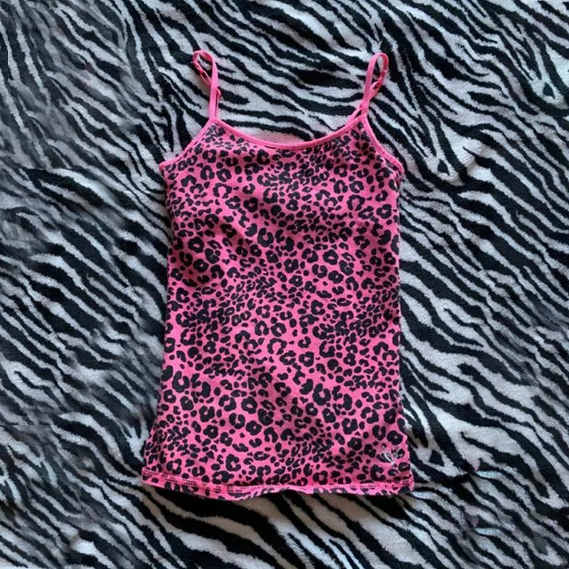 Lisa – Stijlvol Top met Luipaardprint