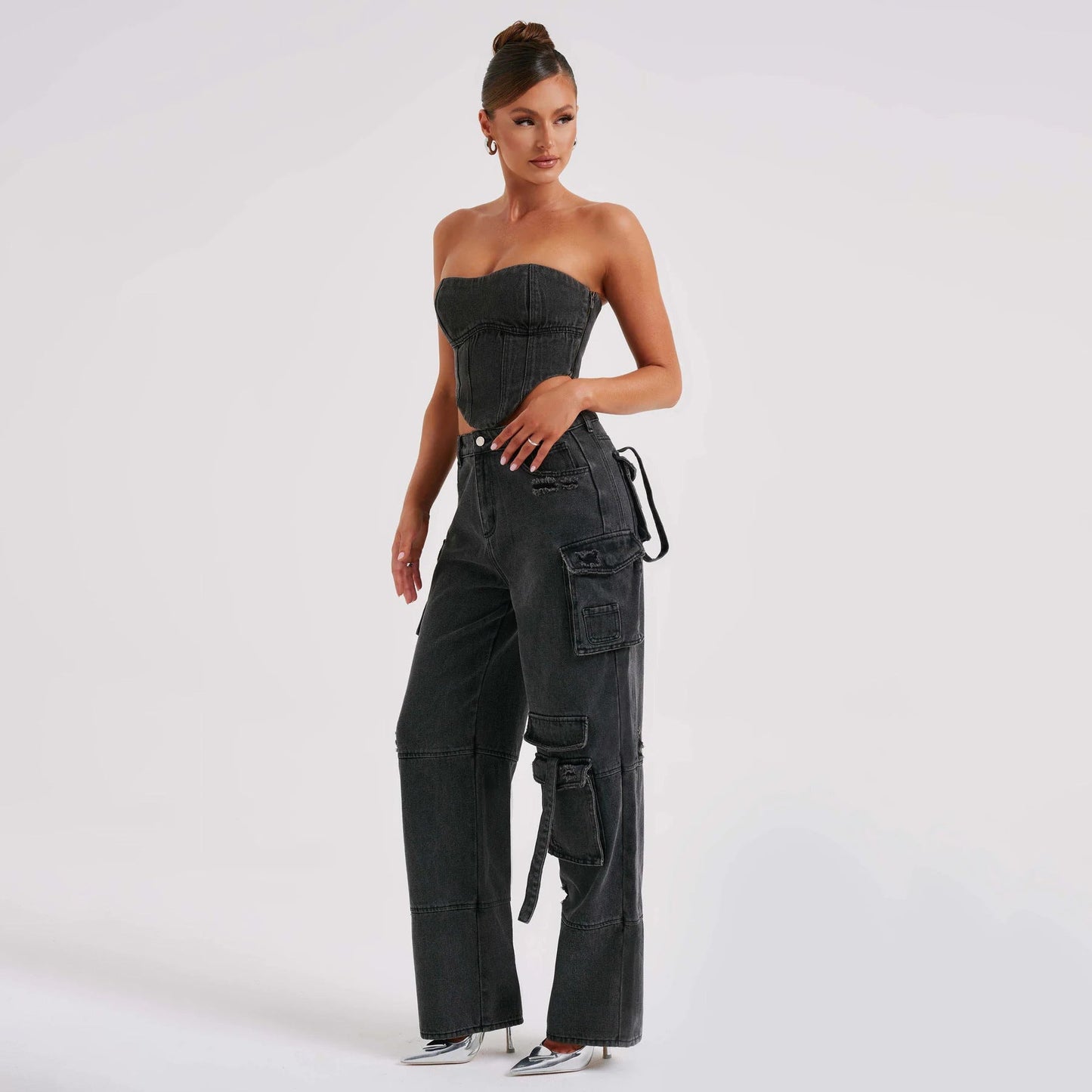 Tanya – Damespak met Lage Taille en Zakstiksel Jeans