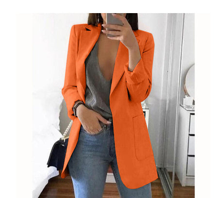 Janet – Slanke Damesblazer met Klassiek Karo-Muster
