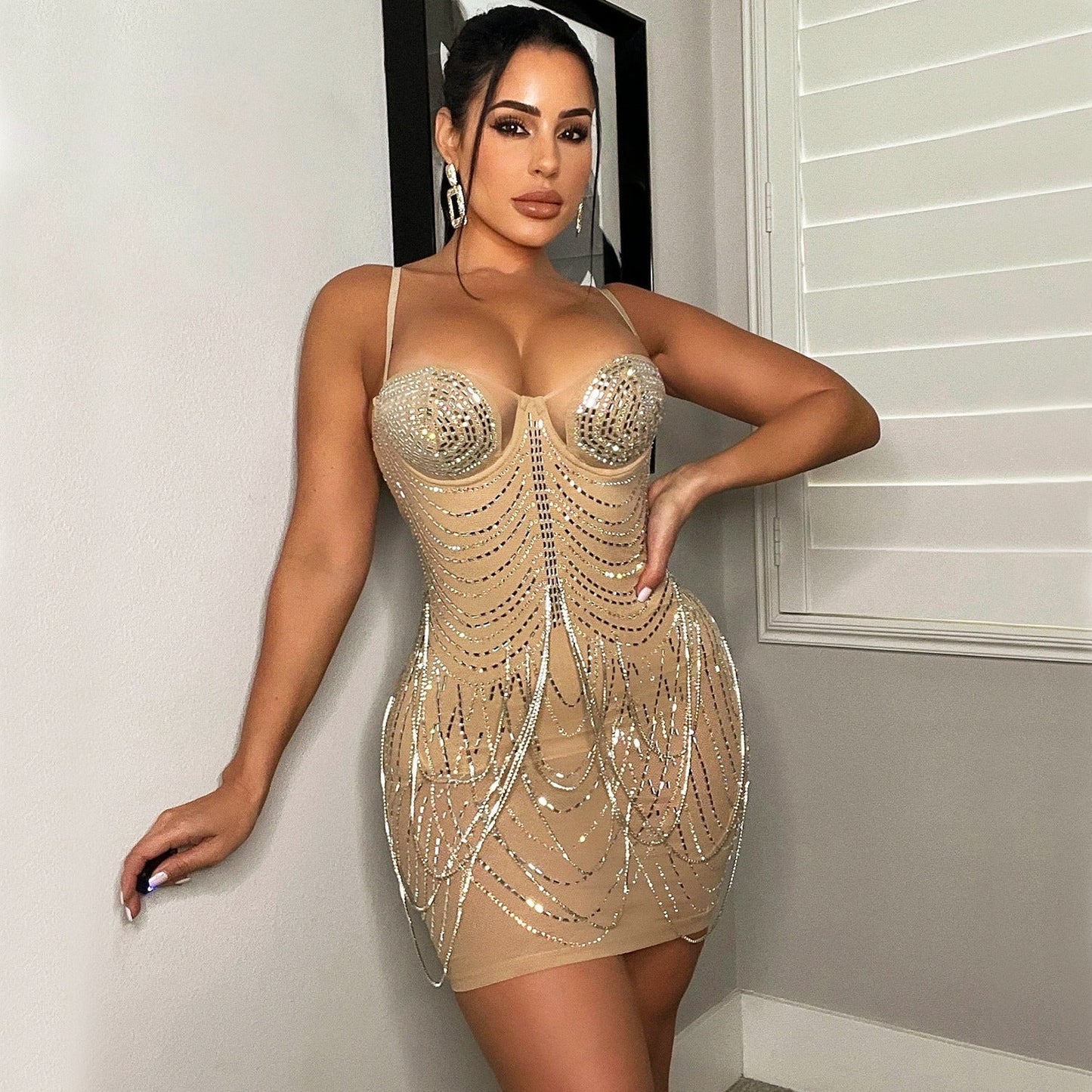 Angela – Modisch Damenkleid met Quasten voor Feestjes