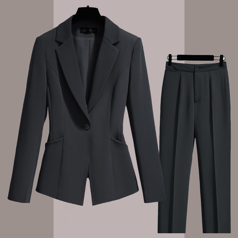 Adele – Professionele Damesoutfit met Rok
