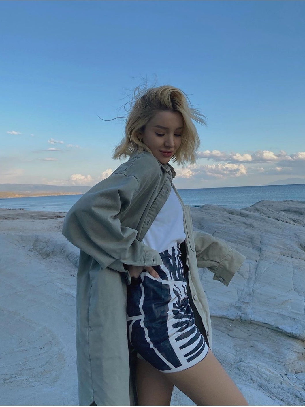 Sara – Sommerliches Design Rockanzug