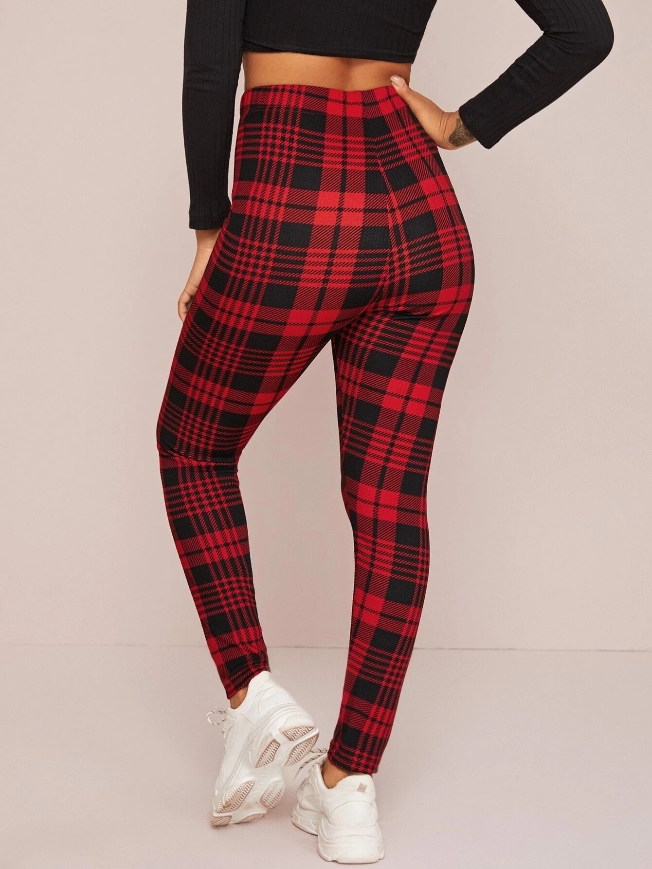 Victoria – Ademend Bedrukte Capris