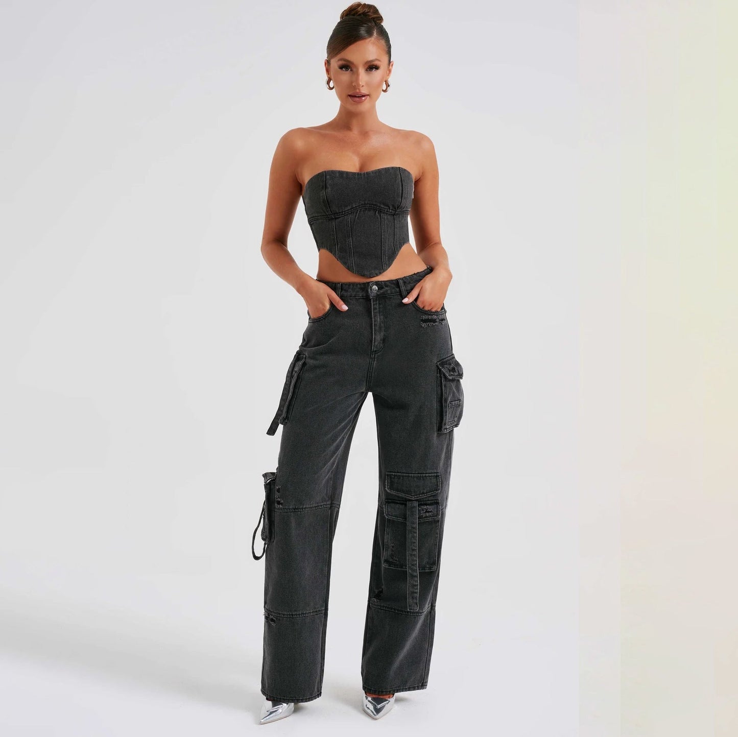 Tanya – Damespak met Lage Taille en Zakstiksel Jeans