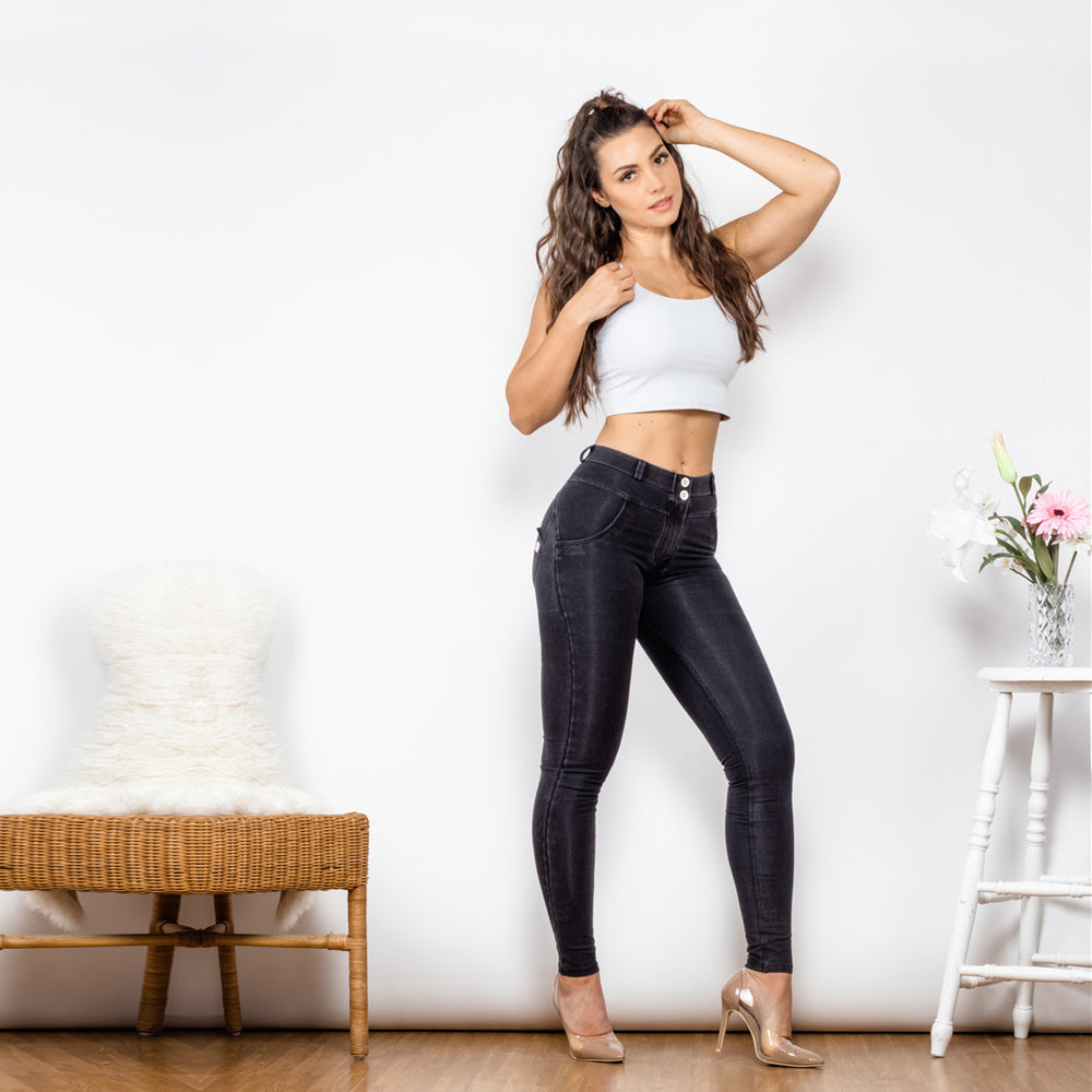 Barbara – Booty Lifting Yogabroek voor Vrouwen in Zwart