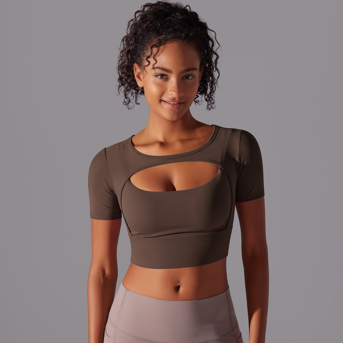 Tamara – Dubbellaagse Yoga Top voor Vrouwen