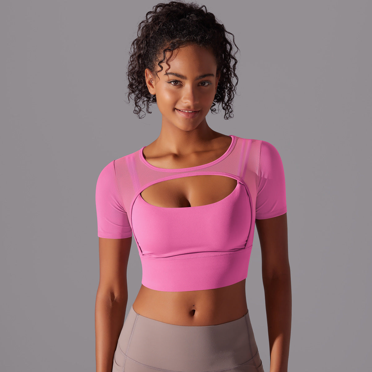 Tamara – Dubbellaagse Yoga Top voor Vrouwen