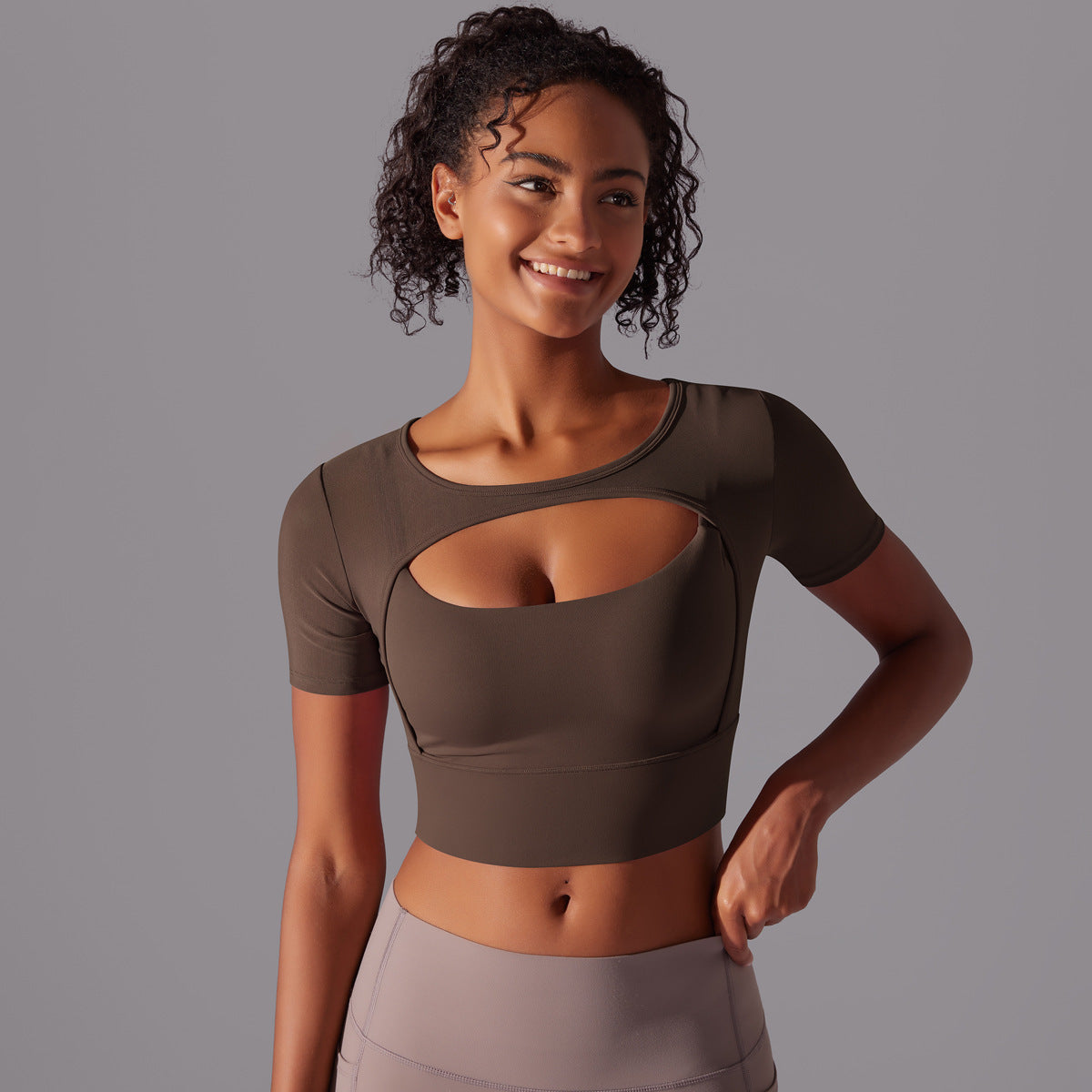 Tamara – Dubbellaagse Yoga Top voor Vrouwen