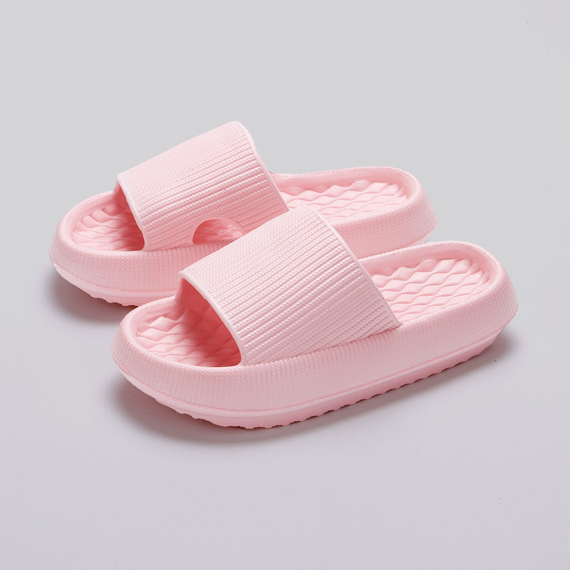Brenda – Vegan leren slippers met ruitpatroon en antislipzool