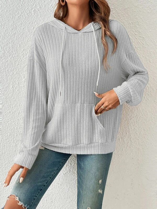 Amanda – Lange Mouwen Hoodie met Zakken en Ingezakte Strepen