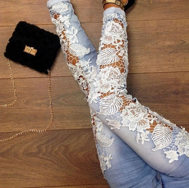 Sandra – Spitzenjeans in Donkerblauw