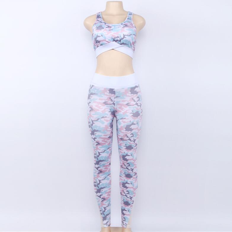 Denise – Camouflage Sportset met Mesh Beha en Fitness Leggings