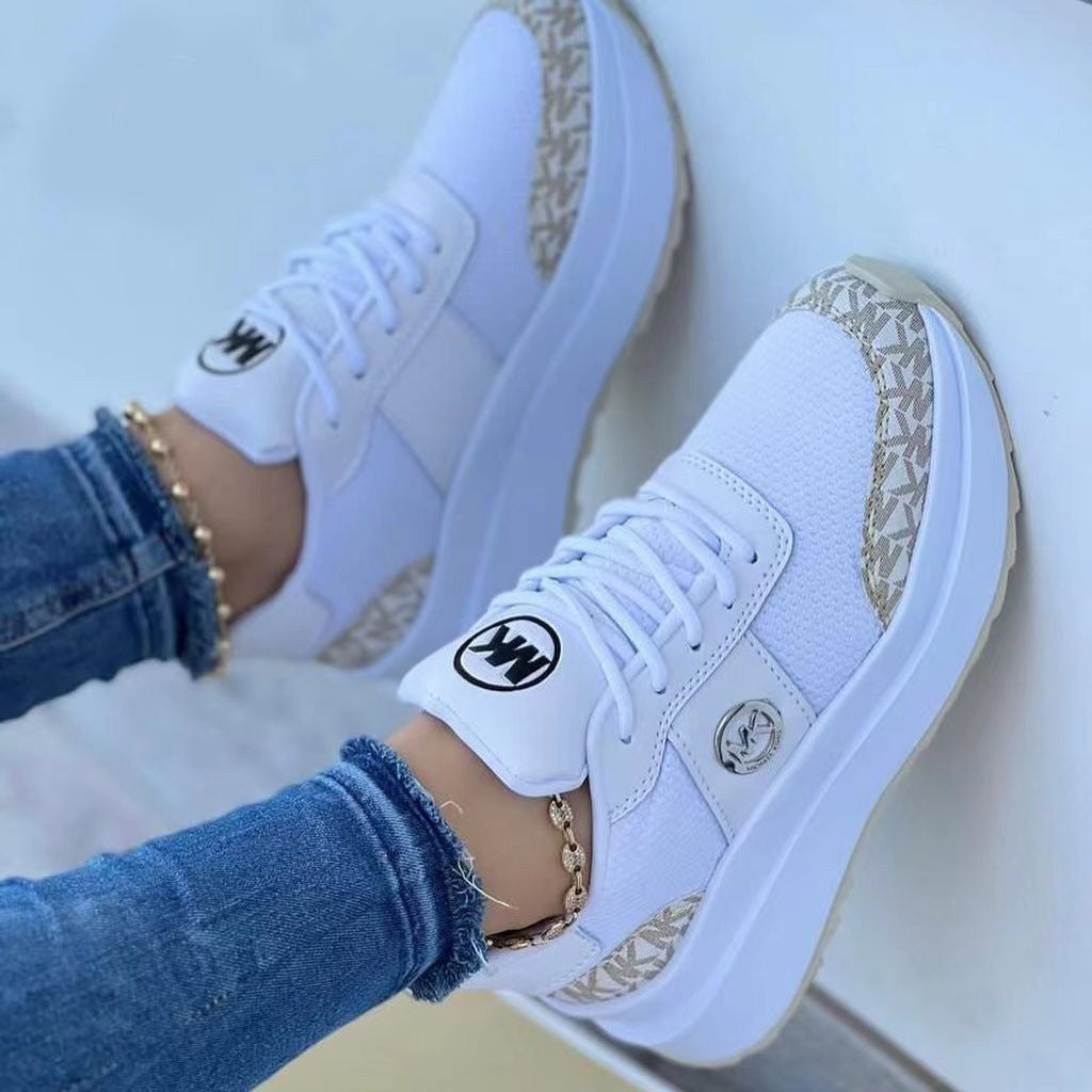 Joanne – Dicksohlige Damesneakers met Kleurenblok en Ronde Neus