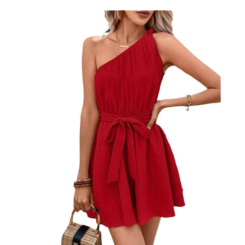 Helen – Mouwloze Jumpsuit met Vetersluiting op de Schouder