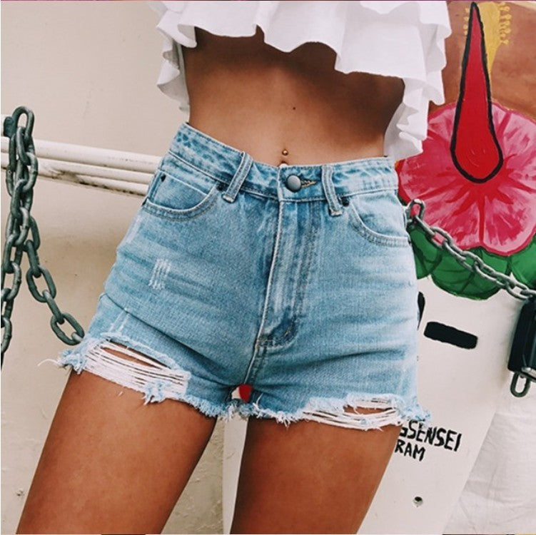 Sharon – Retro Dames-Jeans-Shorts met Rissen