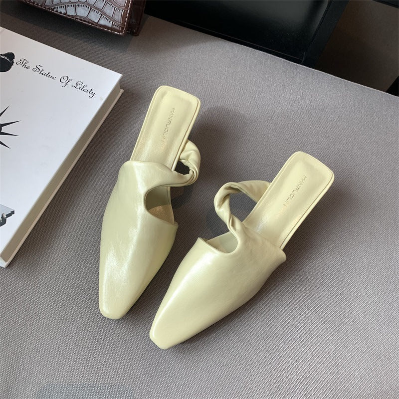 Gillian – Stijlvolle Puntige Dames Slip-On Mules Middenhak