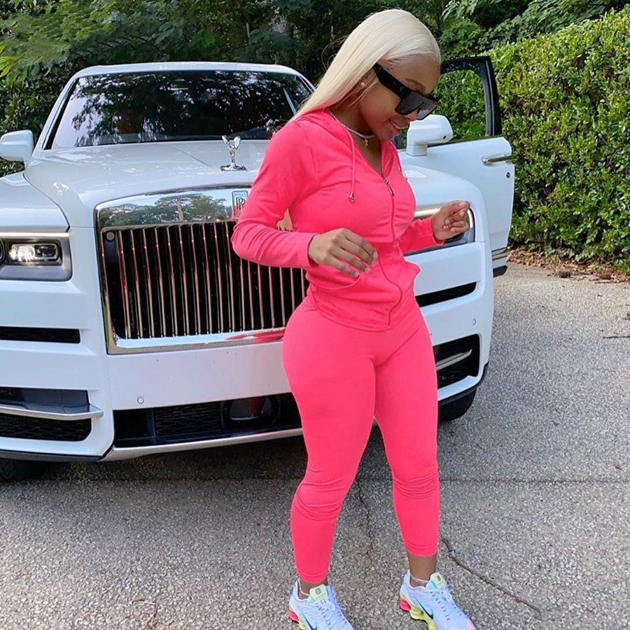 Robyn – Veelzijdige Dames Hoodie in Slim Fit