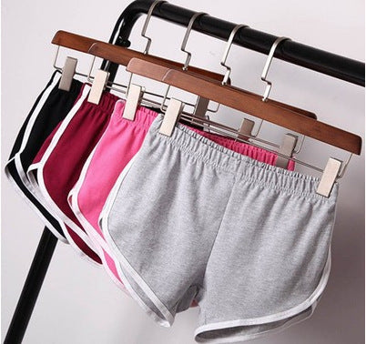 Amanda – Vegane zomer-short voor vrouwen met slanke pasvorm