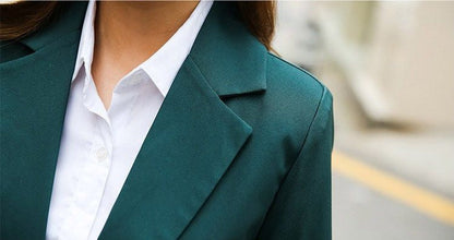 Kelly – Elegant Damesbroekpak voor Zakelijke Gelegenheden