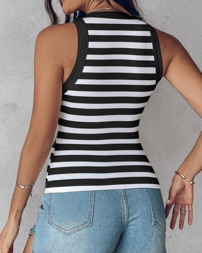 Joy – Slank gestreept tanktop met bralette