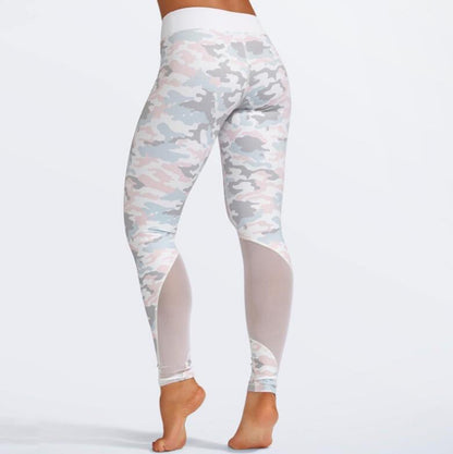 Denise – Camouflage Sportset met Mesh Beha en Fitness Leggings