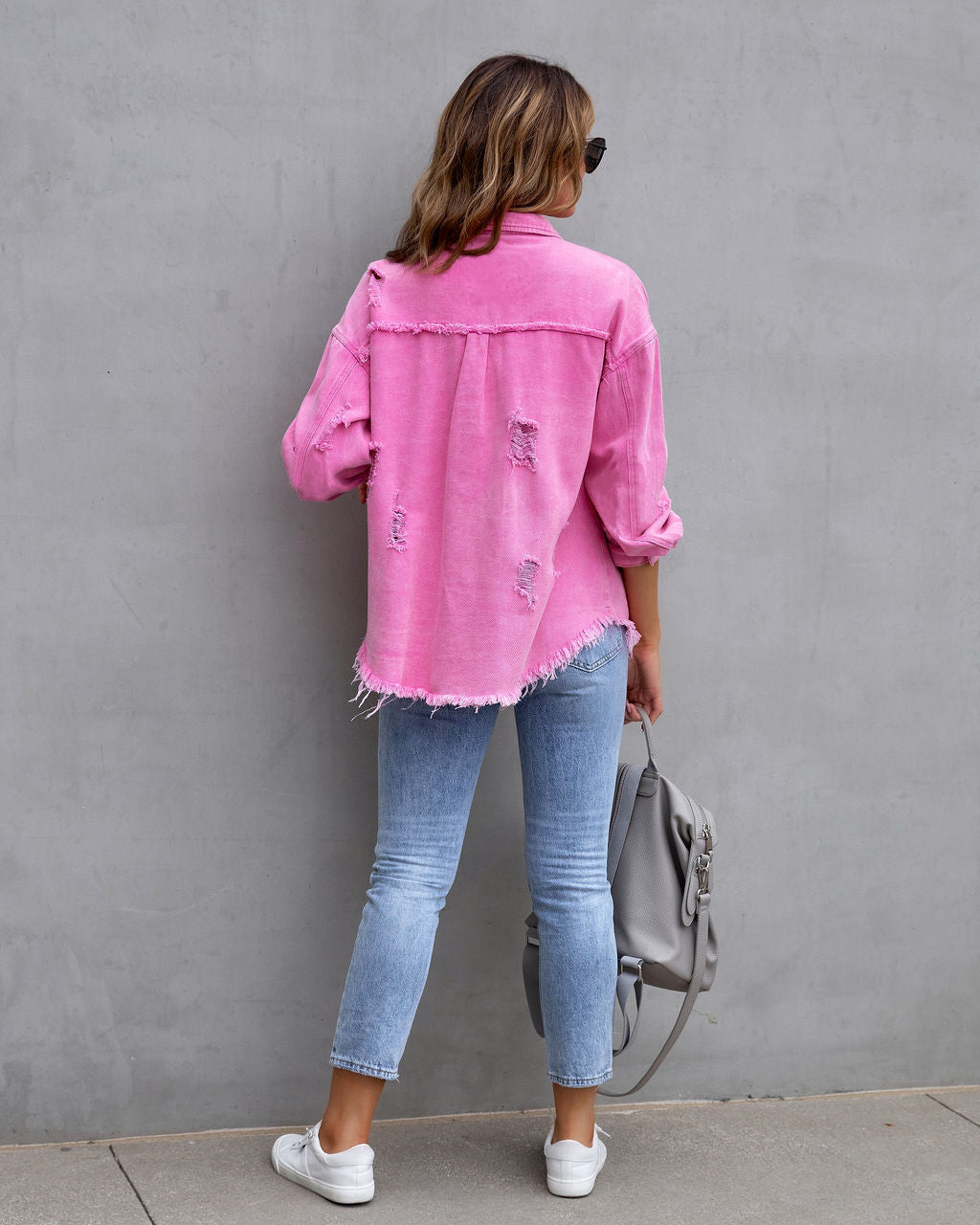 Barbara – Modieuze Gescheurde Shirtjas voor Dames