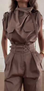 Esme – Schouder- en Taillevormende Blouse met Riem