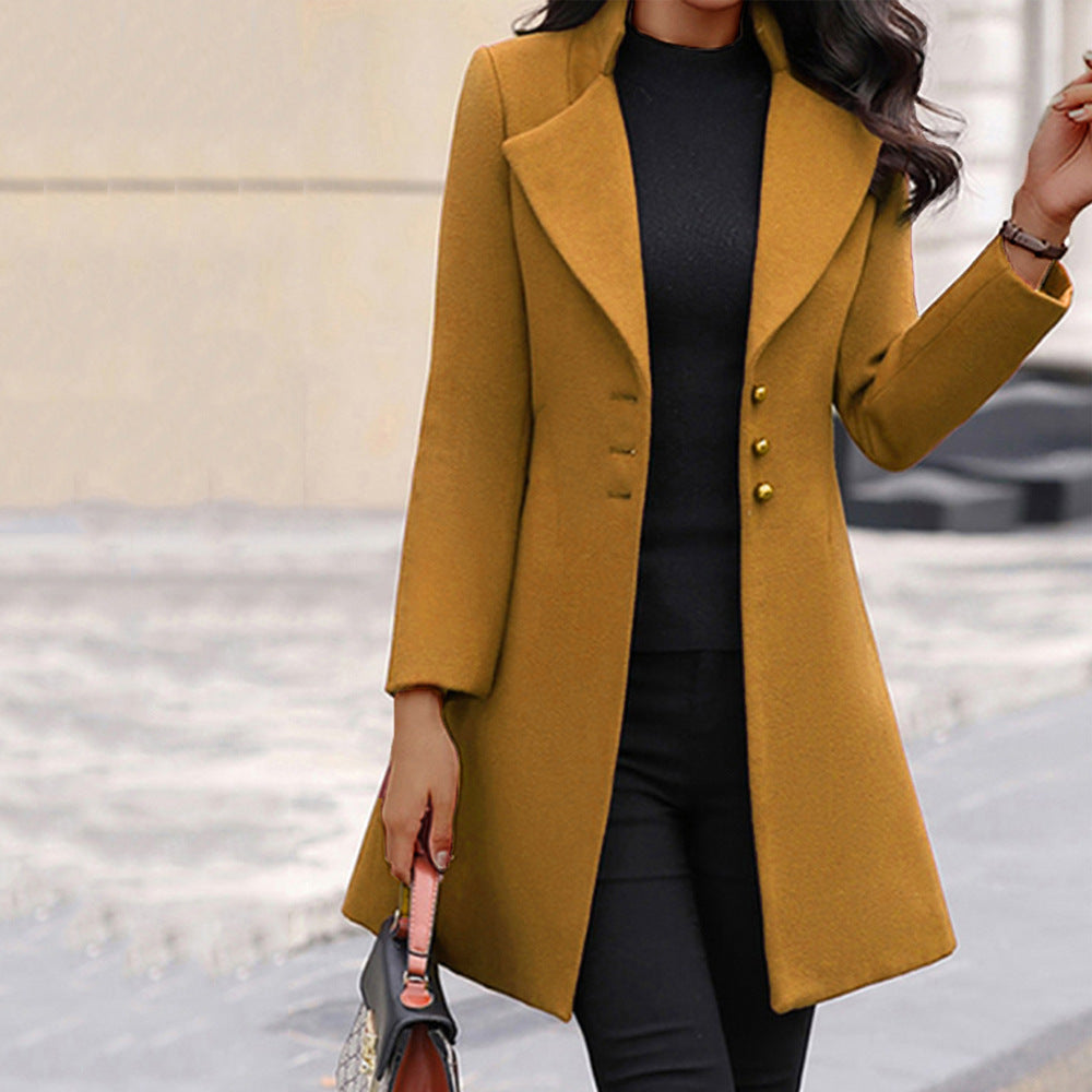 Wendy – Slim-Fit Damesmantel met Reverskraag