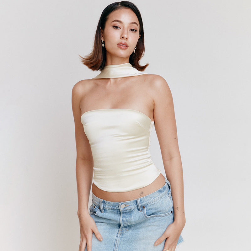 Lucy – Elegant, eenvoudig, strapless top met eenzijdige snit voor dames