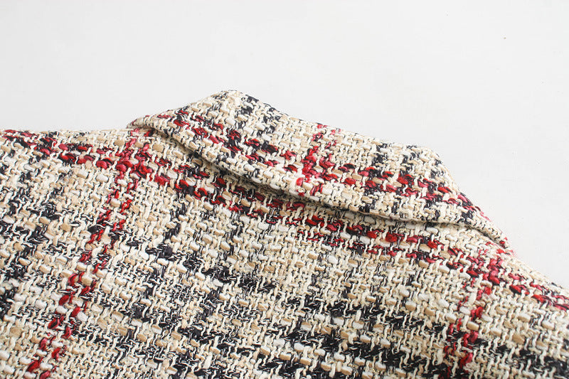 Zoe – Damesblazer met Klassiek Ruitpatroon