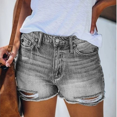 Lisa – Zomerse Denim-Shorts met Stijlvolle Franjes