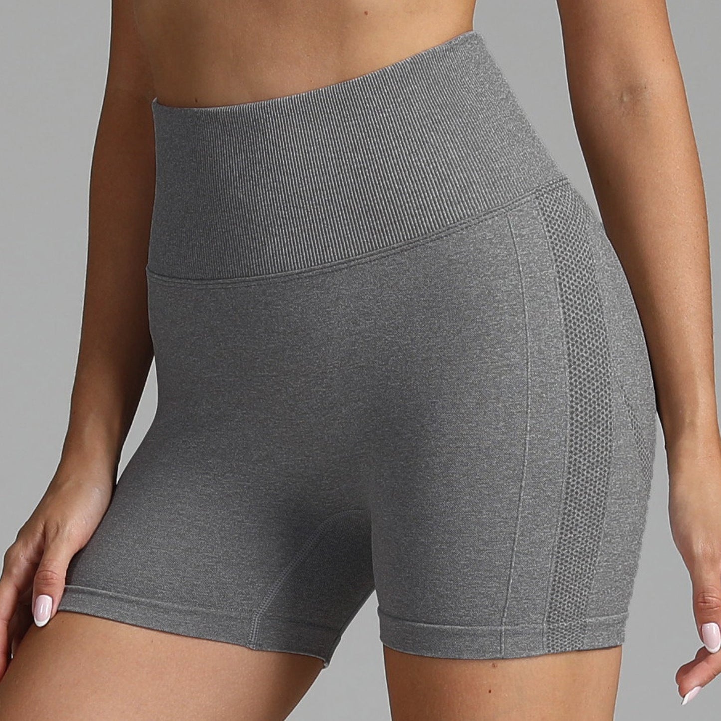 Tara – Naadloze Yoga-Shorts voor Dames met Hoge Taille en Heupenstrakker Design