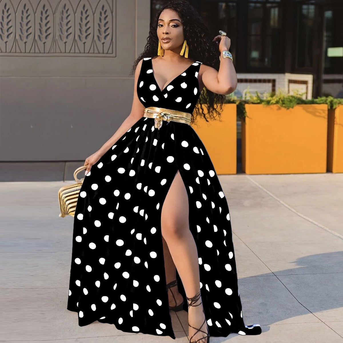 Miranda – Sexy Partykleding met Riem in Grote Maten