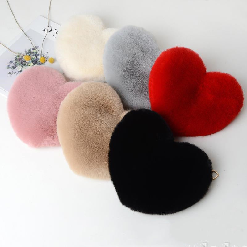 Caroline – Pluche Schoudertas voor Vrouwen met Ketting voor Valentijnsdag