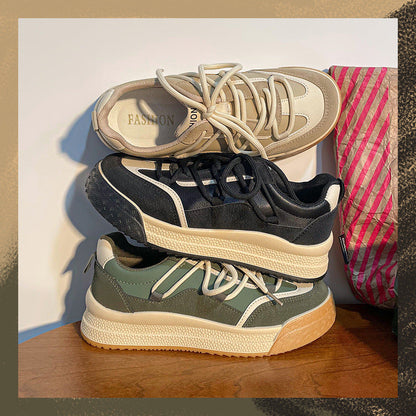 Marion – Vrijetijdssneakers in Melkthee Kleuren met Dikke Zool