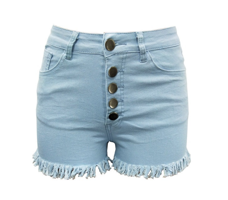 Chelsea – Sexy Denim Shorts met Decoratieve Knopen