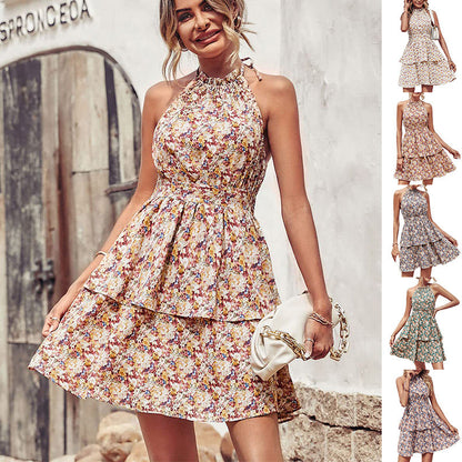 Jasmine – Zomers Halterjurk met Boho-Print en Ruches