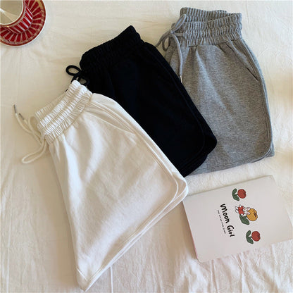 Calvin – Korte Sportshorts met Hoge Taille