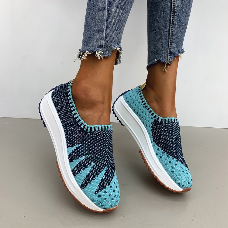 Amy – Ademend Flyknit Sneakers met Sleehak
