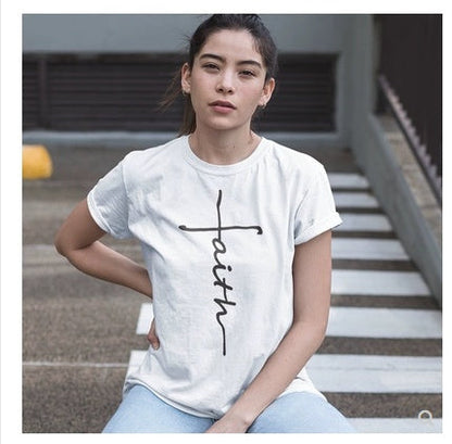 Christine – Dames T-Shirt van Katoen met Kruismotief