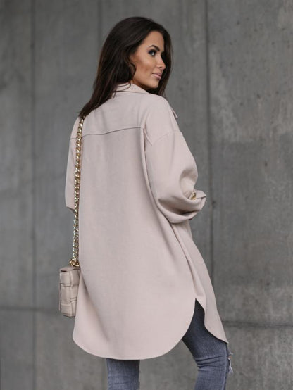 Katy – Middellange Damesjas met Mouwknopen