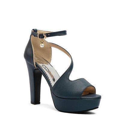 Jade – Romeinse Schoenen met Dikke Hak