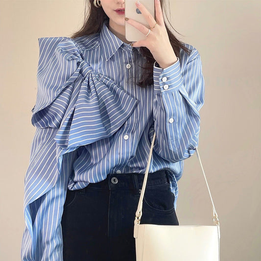 Abigail – Gestreepte Damesblouse met Strik