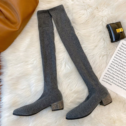 Diana – Ademend Overknee-Stretchsokken met Kantinzet en Dikke Zool