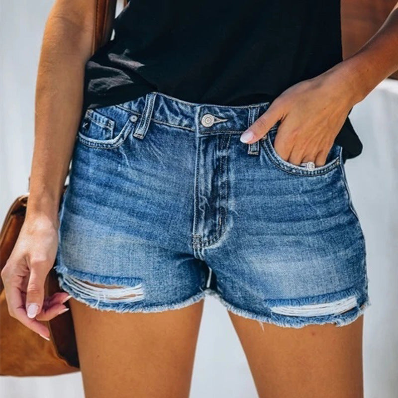 Lisa – Zomerse Denim-Shorts met Stijlvolle Franjes
