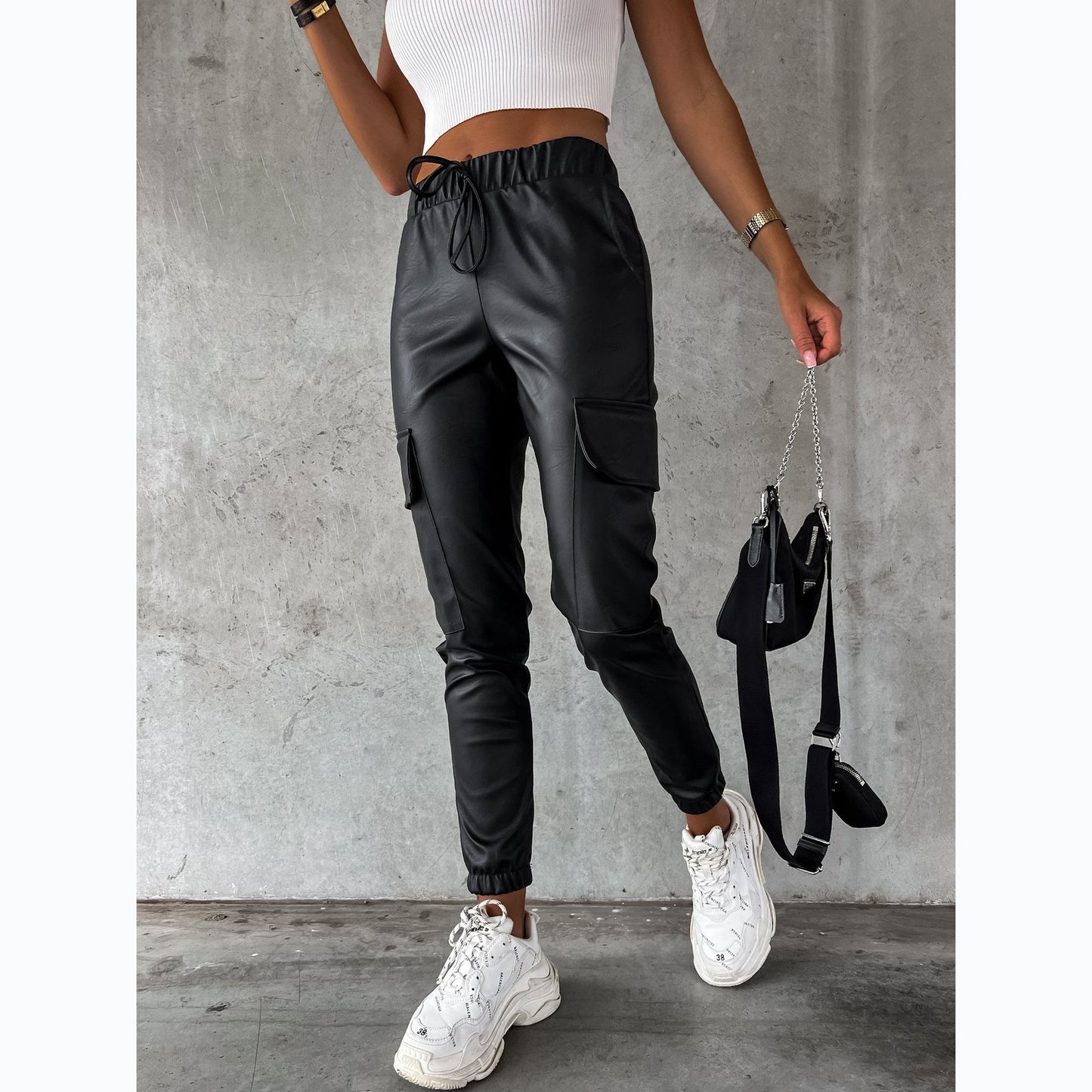Susan – Veganleren Broek met Straatstijl