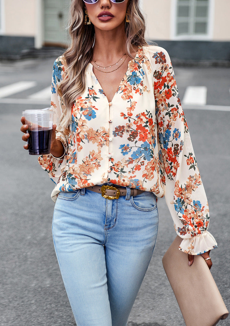 Fiona – Elegante Damesblouse met Bloemenprint en V-Hals