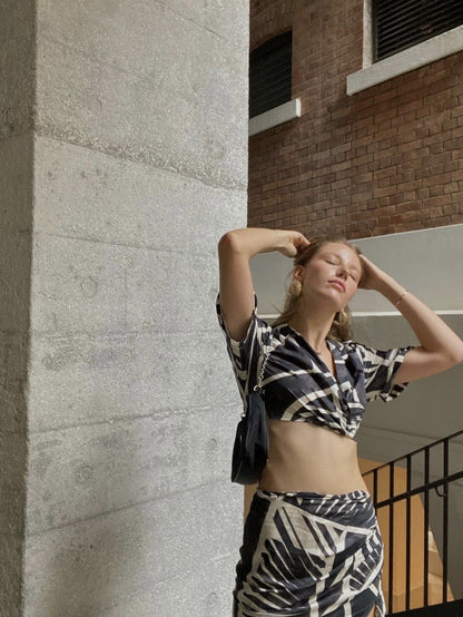 Sara – Sommerliches Design Rockanzug