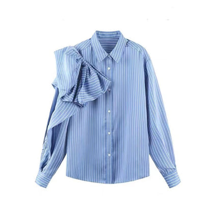 Abigail – Gestreepte Damesblouse met Strik