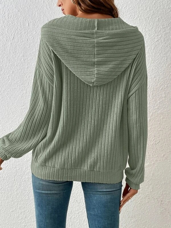 Amanda – Lange Mouwen Hoodie met Zakken en Ingezakte Strepen